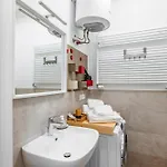 Guesthost - And Functional Studio! Apartmán