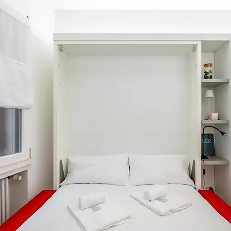 Apartmán Guesthost - And Functional Studio!