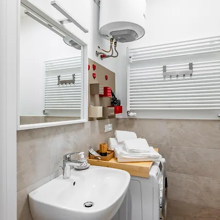 And Functional Studio! Appartement