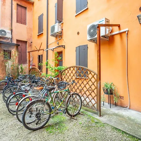 And Functional Studio! Appartement