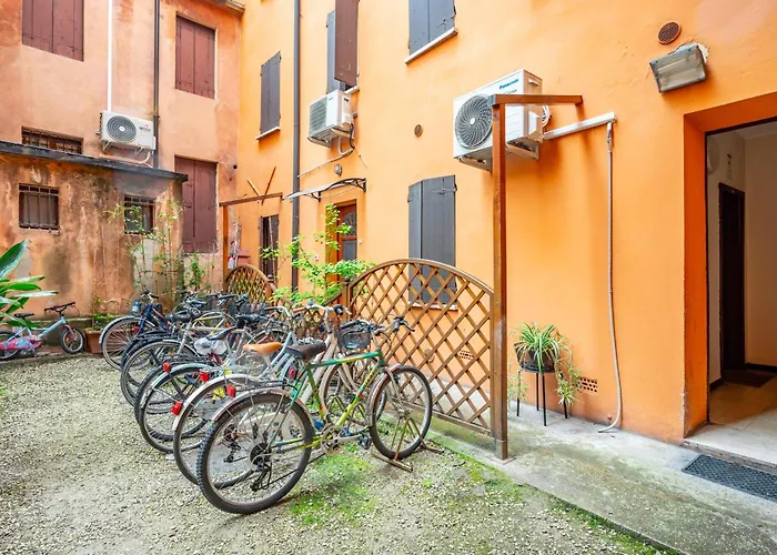 Guesthost - And Functional Studio! Apartament